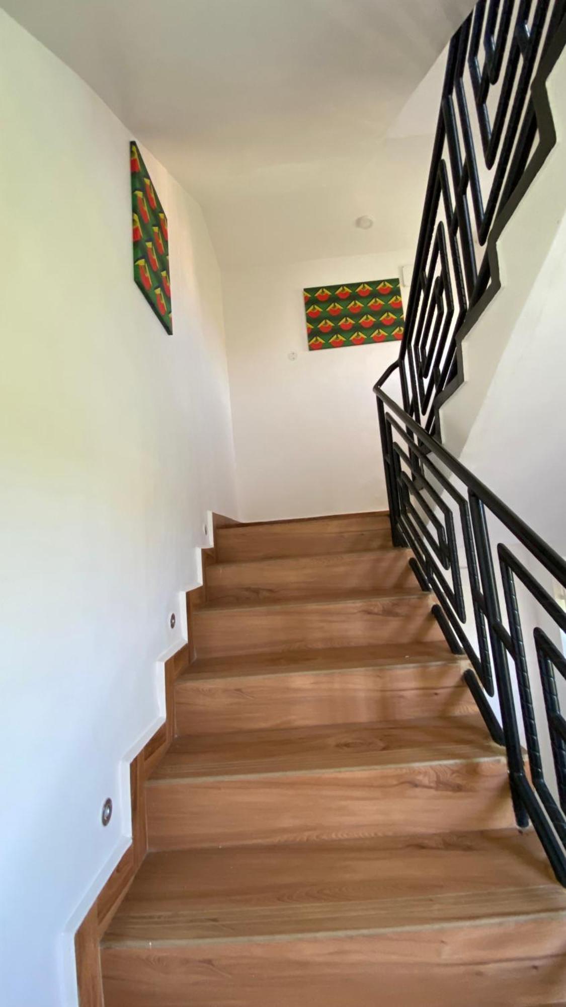 Hotel Nimaro Courts Entebbe Exterior foto